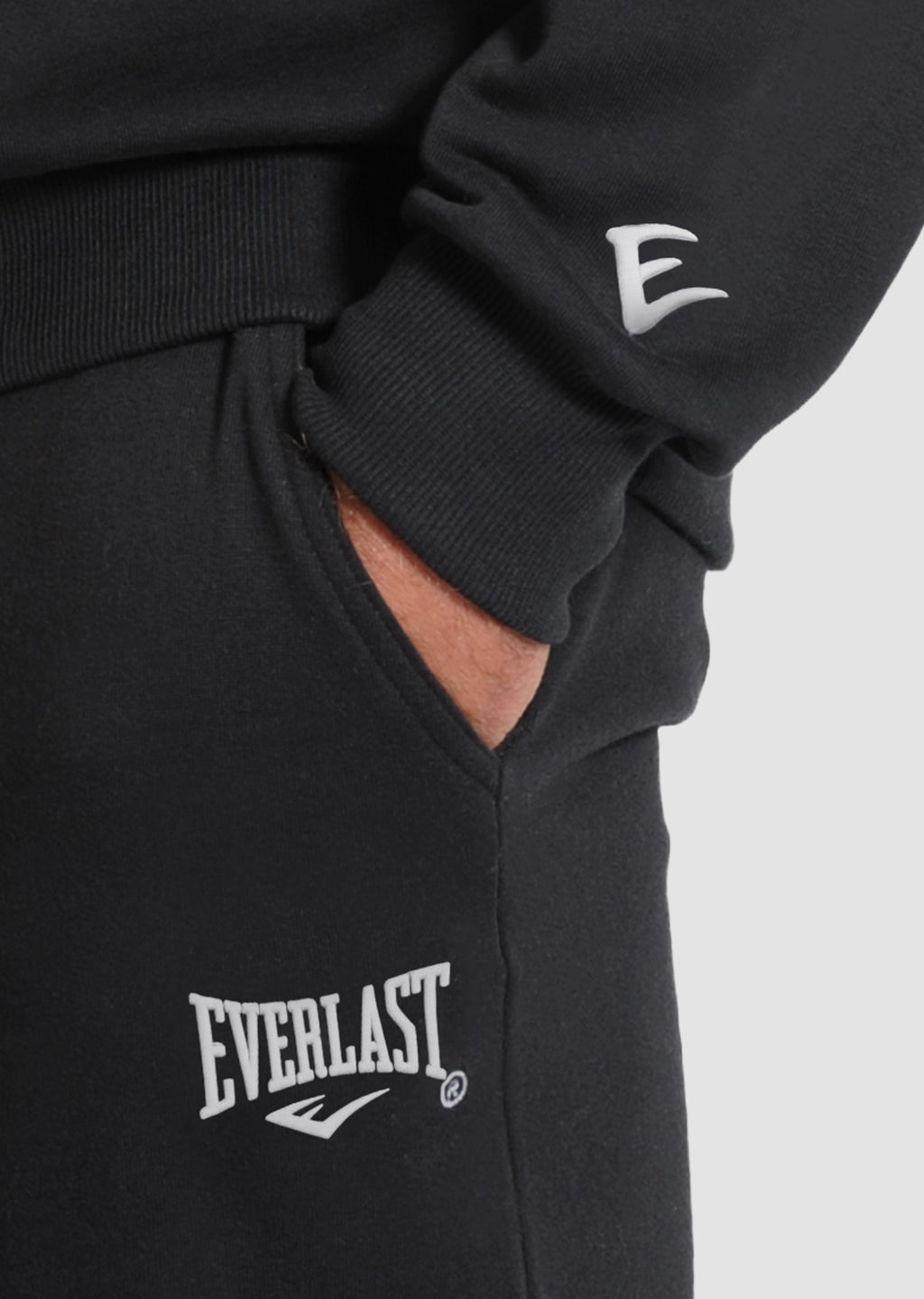 Everlast™ Men's Athletic Half Zip Sweatshirt - Black Pocket
