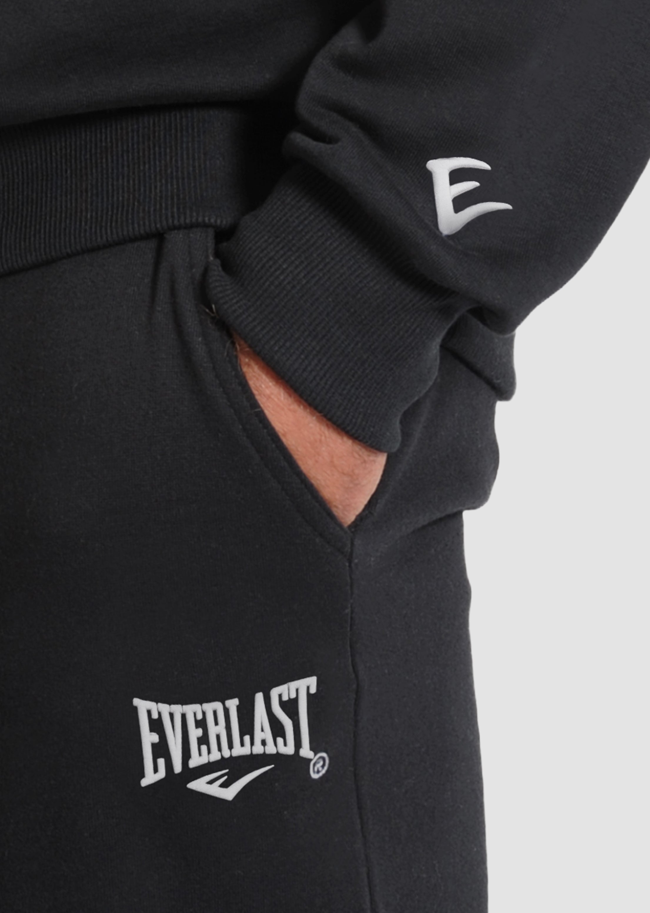 Everlast™ Men's Athletic Half Zip Sweatshirt - Black Pocket